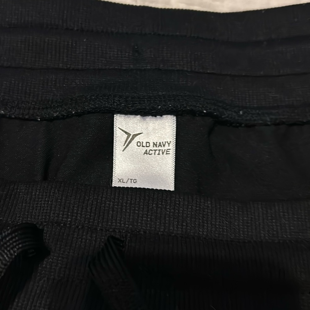 Old navy active shorts